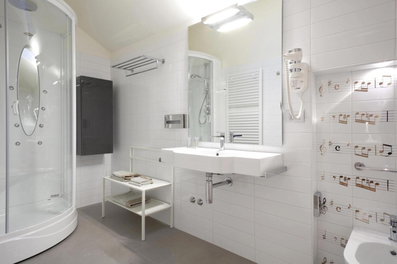 Santa Cesarea Residence Luxury Suite - La Vetta Del Sasso Barisano Matera Extérieur photo