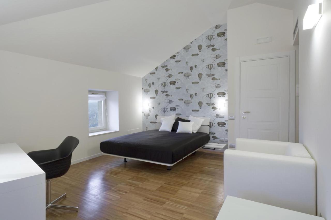 Santa Cesarea Residence Luxury Suite - La Vetta Del Sasso Barisano Matera Extérieur photo